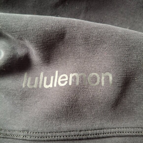 Lululemon Softstreme Perfectly Oversized Cropped Crew - Picture 3 of 5